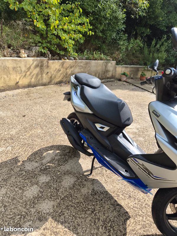 Yamaha Areox 50 R 2T 2016 (image 2)
