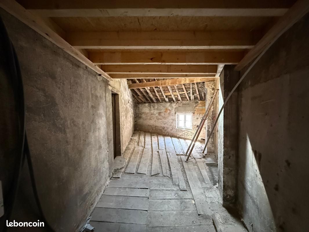 Appartement 1 pièce 38 m² · à L'Arbresle · 38 m² · 60 000 €