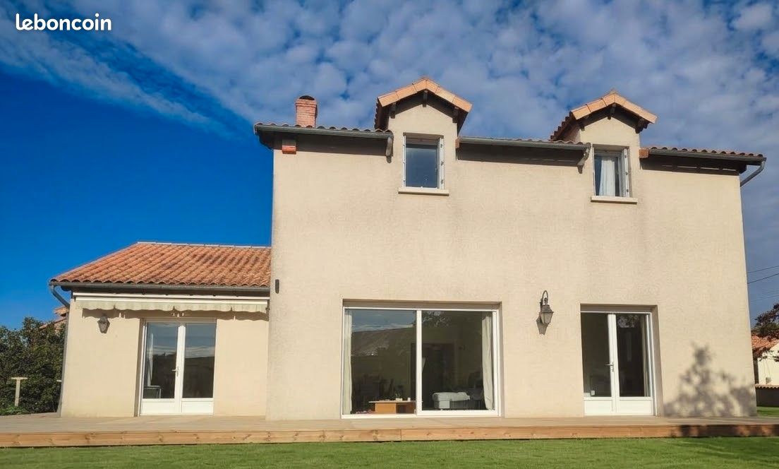 Maison 7 pièces 200 m² · à Thénezay · 200 m² · 249 000 €