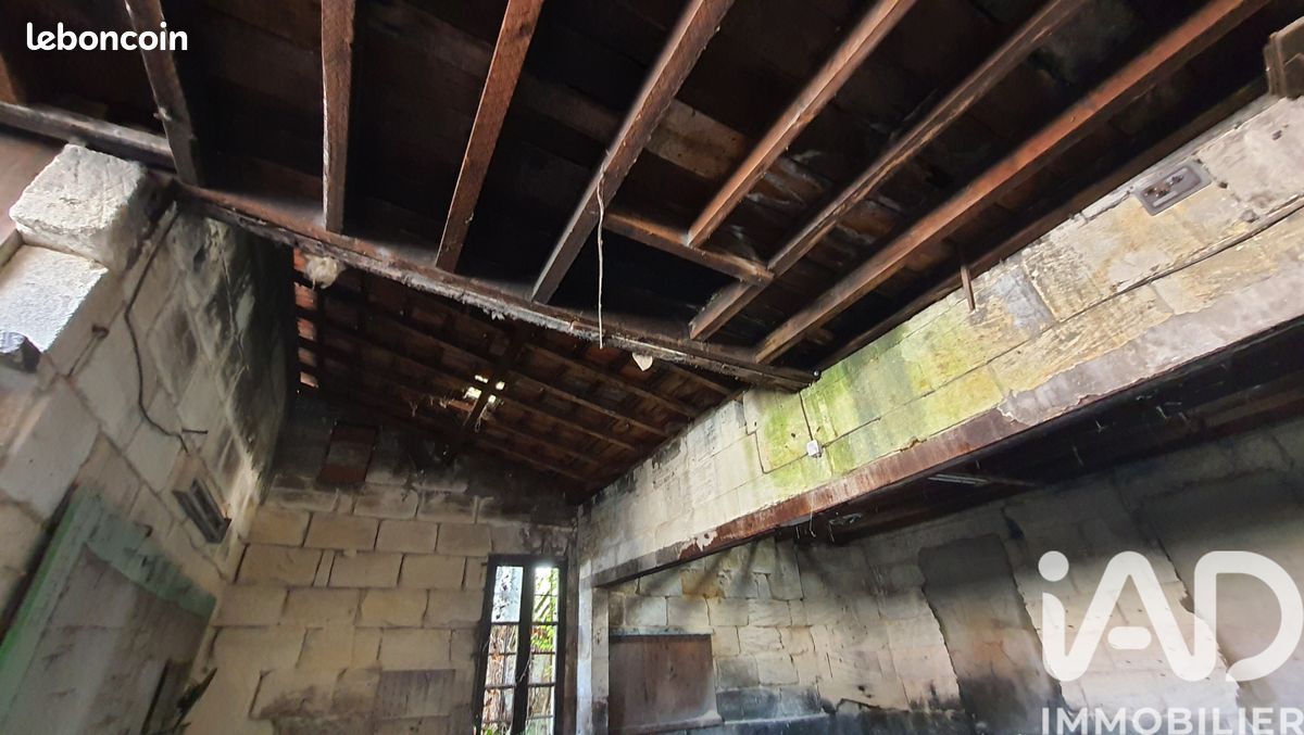 Parking 155 m² · à Bordeaux · 155 m² · 359 000 €