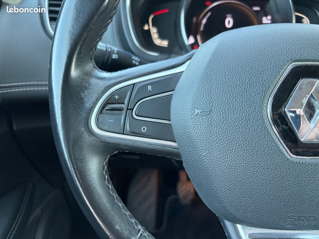 RENAULT GRAND SCENIC dCi 130 Energy Intens 7CV / 7 PLACES / CARPLAY / CAMERA RECUL (image 24)