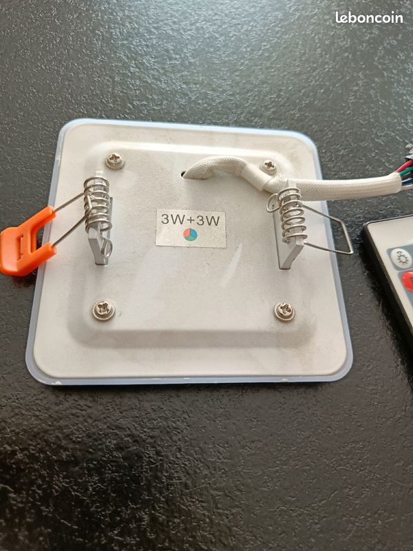 Spot encastrable led multicolore (image 3)