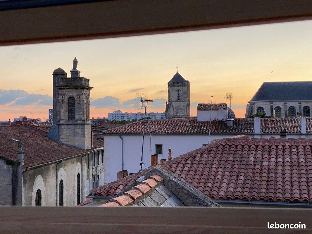Appartement 1 pièce 35 m² · à La Rochelle · 35 m² · 850 €/mois
