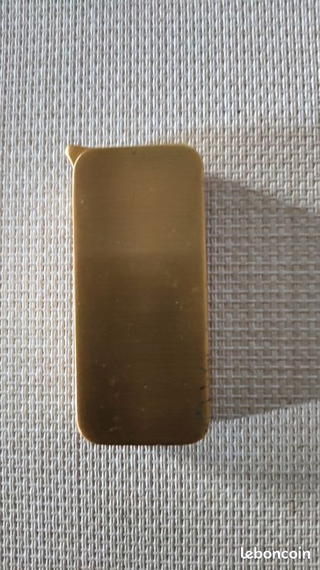 Briquet playboy doré neuf rechargeable (image 2)