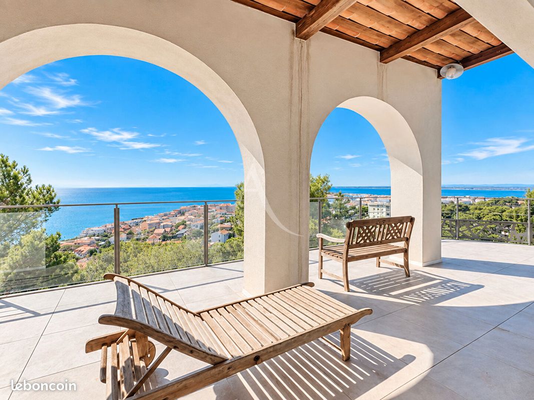 Maison 8 pièces 230 m² · à Sète · 230 m² · 1 695 000 €