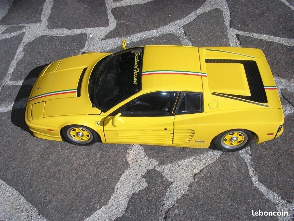 Pocher Ferrari Testarossa TARGA 1/8 schaalmodellen (image 6)