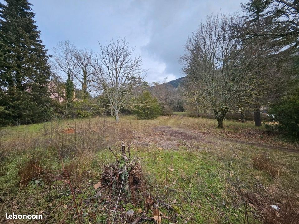 Terrain 1 730 m² Aubagne · 498 890 €