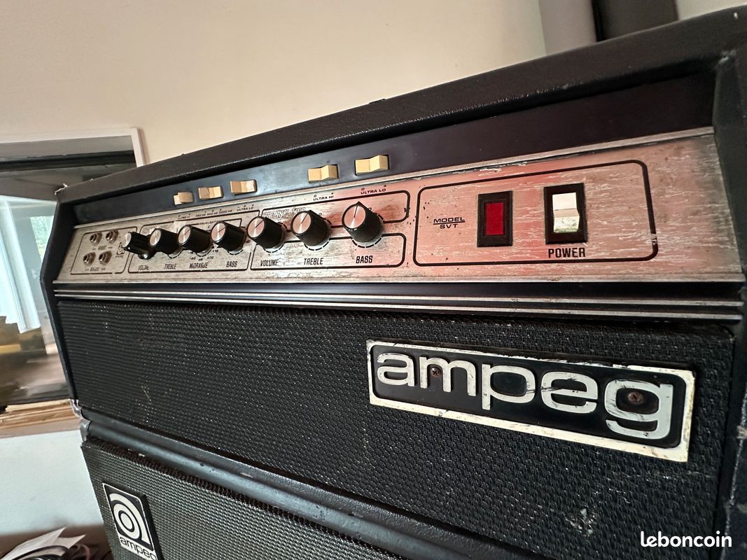 Ampeg SVT Curved Line 300 W + Baffle Ampeg 8x 10"– Made in USA (Magnavox) 1971 (image 5)