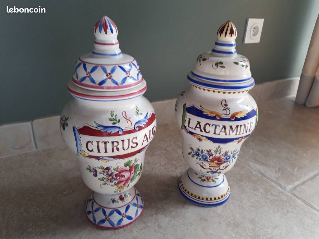 ANCIEN POT PHARMACIE Apothicaire En Faience (Arnica), Signe A.v. EUR 15,00 - FR