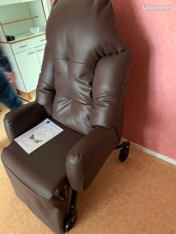 Fauteuil medical (image 3)