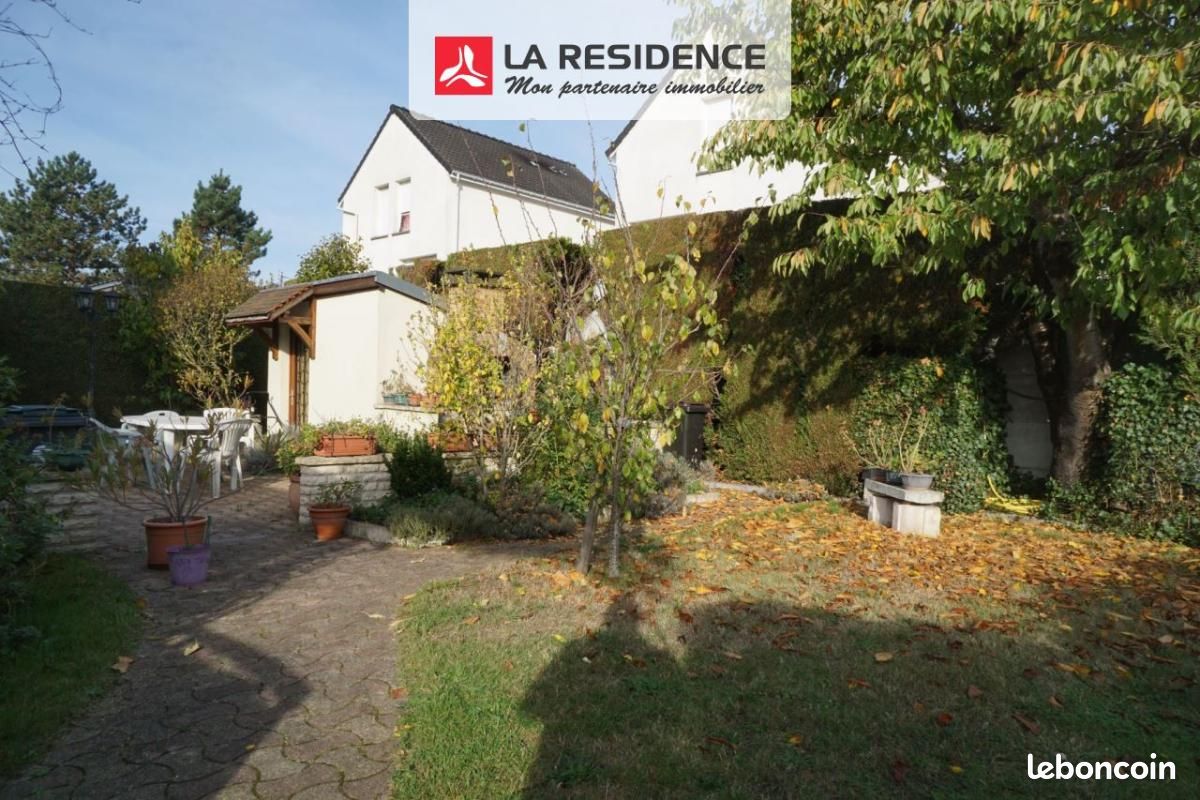 Maison 5 pièces 110 m² · à Saint-Étienne-du-Rouvray · 110 m² · 193 500 €