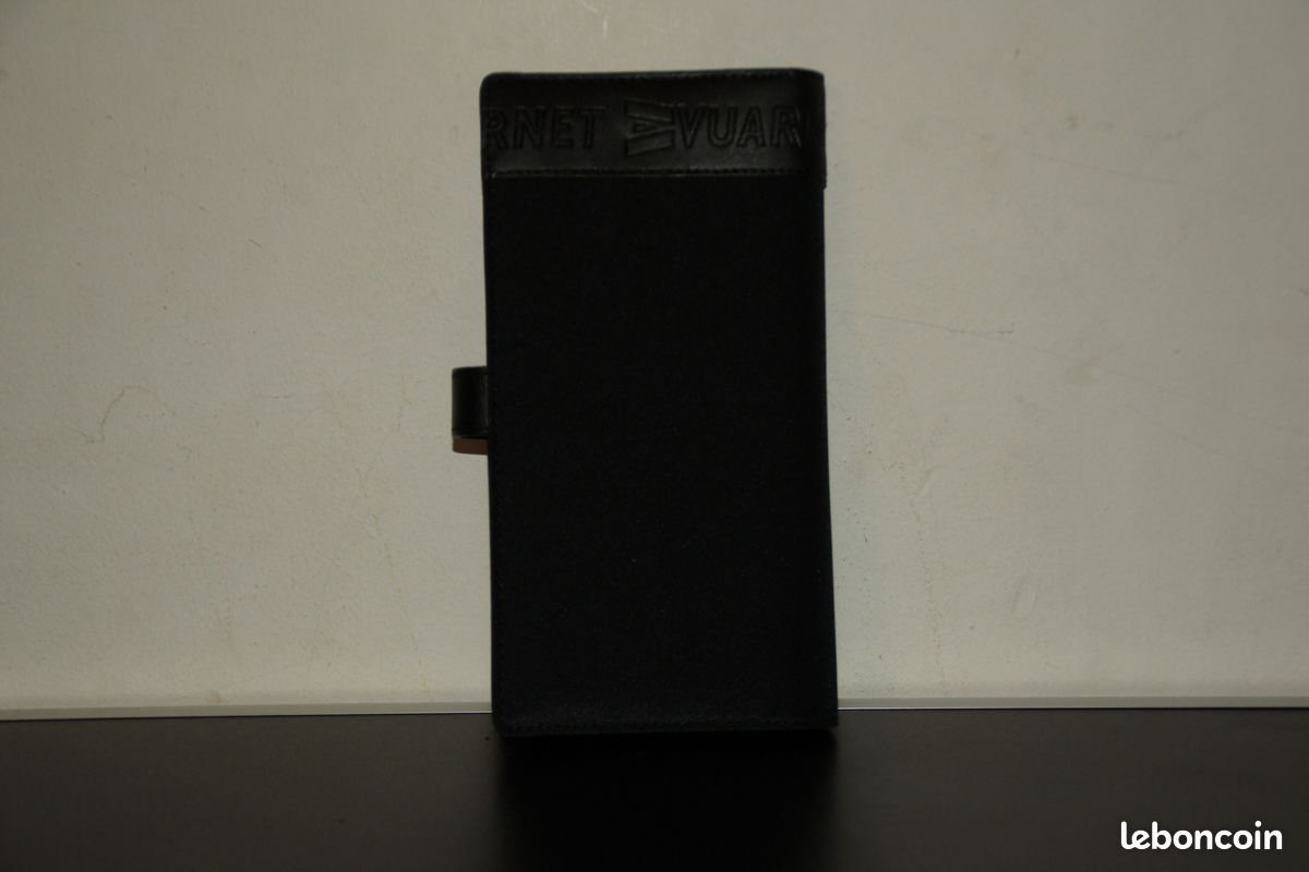 NEUF Porte feuille VUARNET avec sa housse de protection (image 4)
