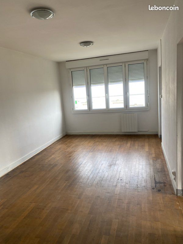 Maison 5 pièces 100 m² · à Gorron · 100 m² · 620 €/mois