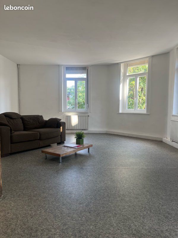 Appartement 3 pièces 106 m² · à Lille · 106 m² · 995 €