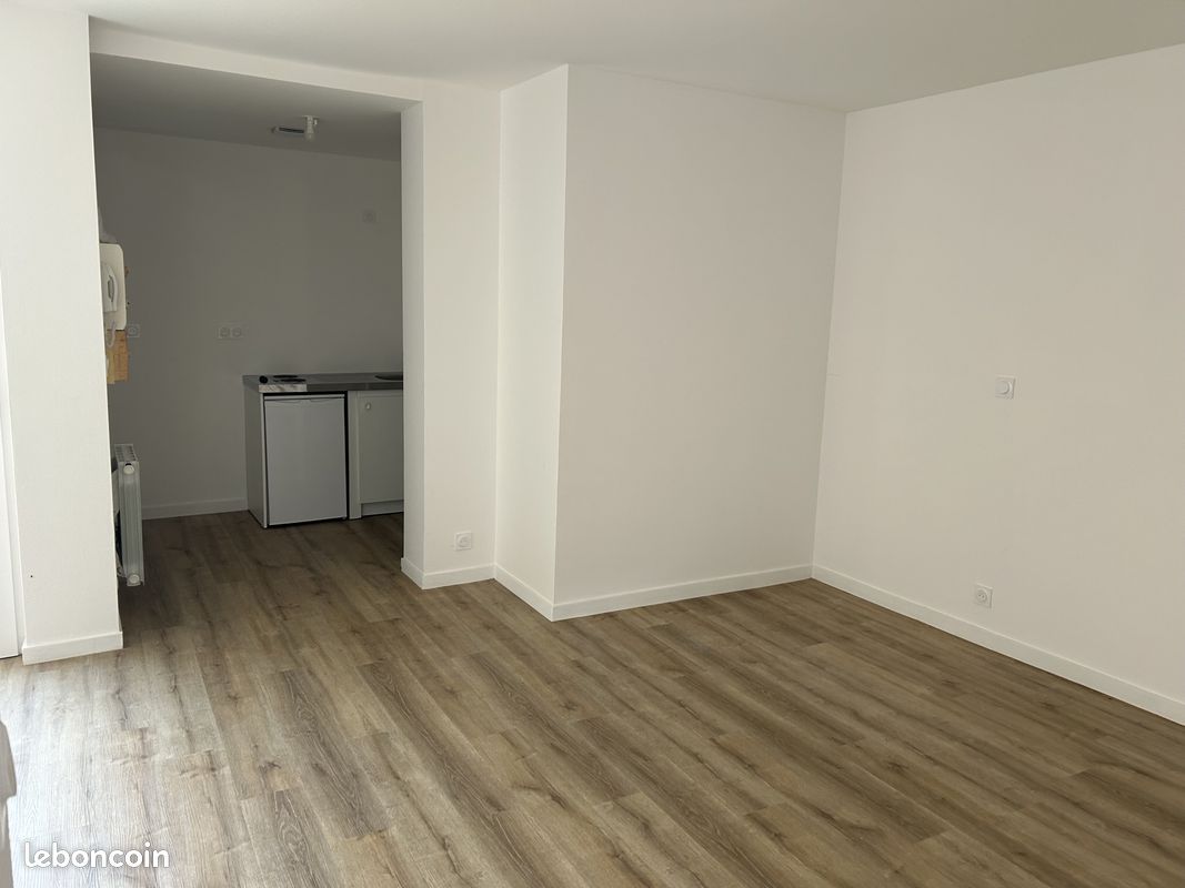 Appartement 1 pièce 31 m² · à La Flèche · 31 m² · 415 €/mois