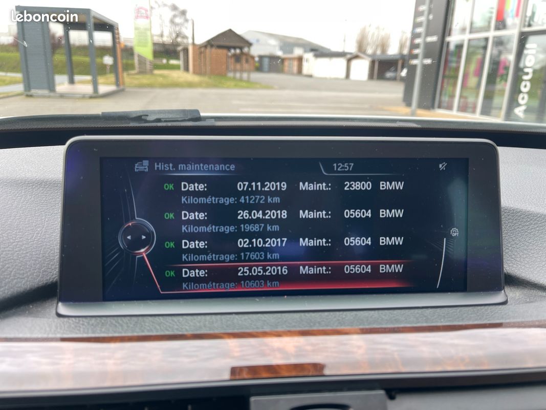 BMW SÉRIE 3 GT 245 CH (F34) 328 I LUXURY / SUIVI BMW / ATTELAGe (image 26)