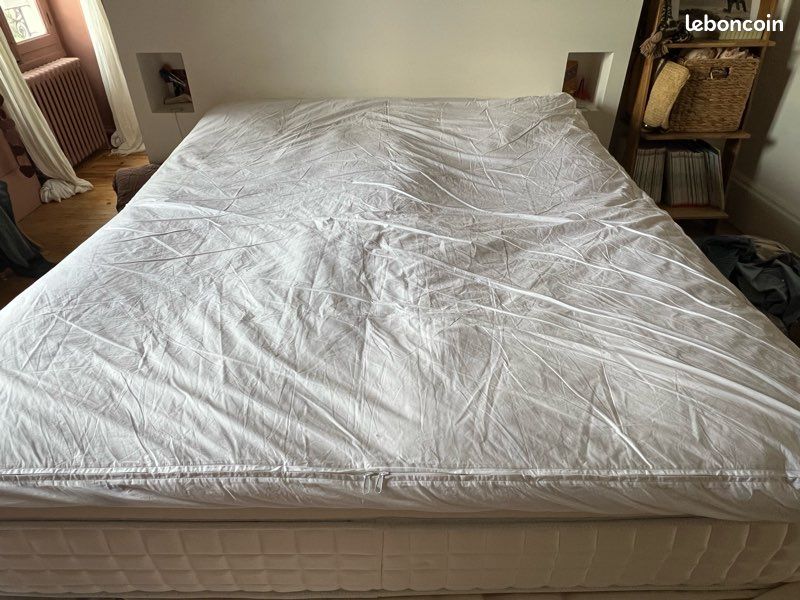 Surmatelas Dumas/ Sofitel 50% utilisé une semaine Linge de maison