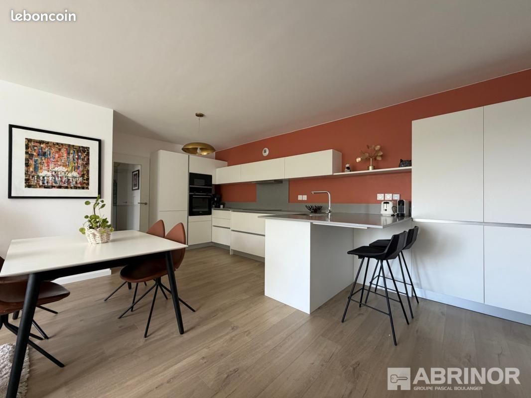 Appartement 4 pièces 88 m² · à Lille · 88 m² · 393 000 €