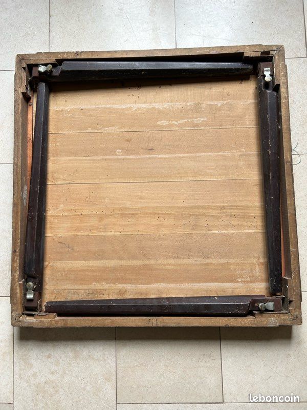 Table de jeux pliante ancienne Le Meuble Geisha – années 1930-1950 – bois massif (image 2)