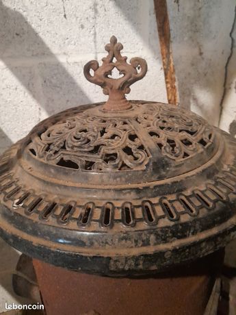 Poêle Ancien En Fonte Faure Et Revin, Modèle La Lorraine, Bleu, 160 Kg, Bois, Occasion