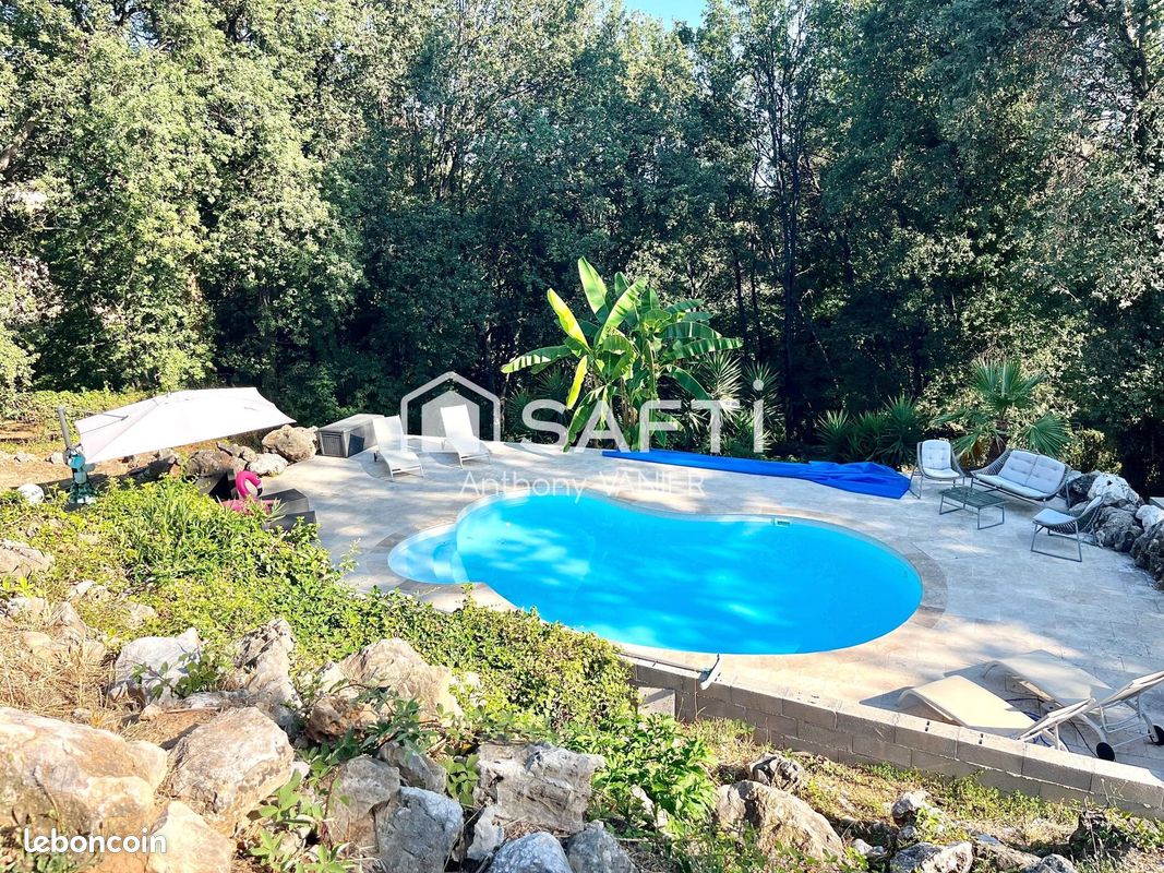 Maison 5 pièces 164 m² · à La Gaude · 164 m² · 849 000 €