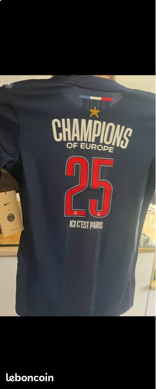 Maillot Collector Nike PSG Champions of Europe 2025 Fans Edition - Vêtements