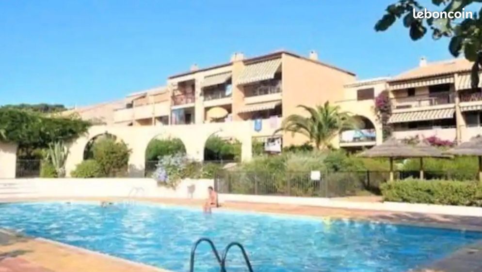 Appartement 1 pièce 18 m² · à Hyères · 18 m² · 650 €/mois