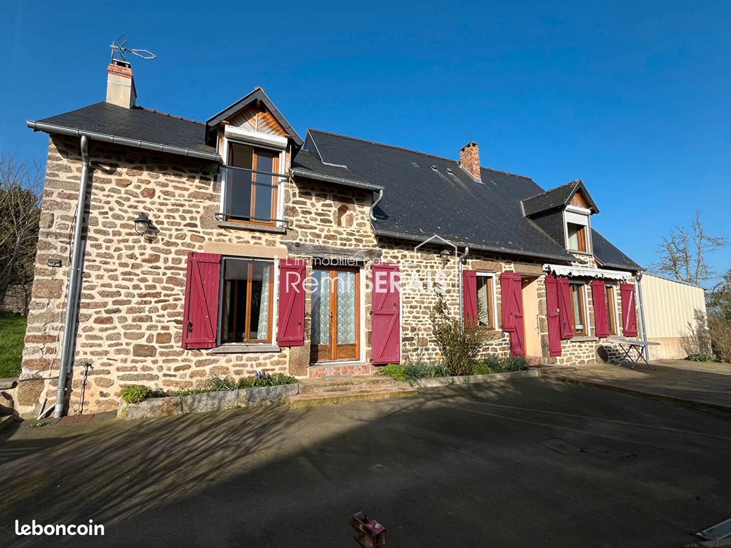 Maison 6 pièces 154 m² · à Passais Villages · 154 m² · 128 800 €