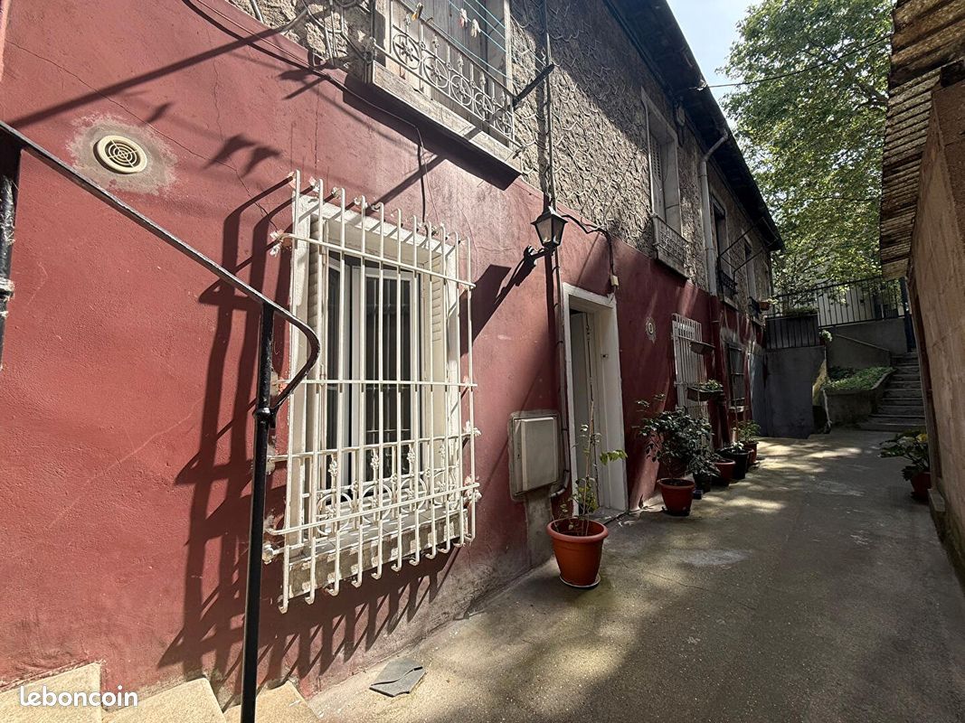 Appartement 2 pièces 37 m² · à Aubervilliers · 37 m² · 149 000 €
