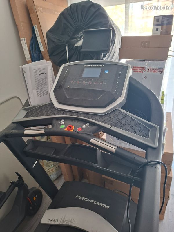 Vends tapis de course pro form power 575i Sport Plein air