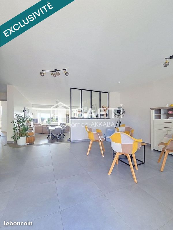 Maison 6 pièces 160 m² · à Théding · 160 m² · 450 000 €
