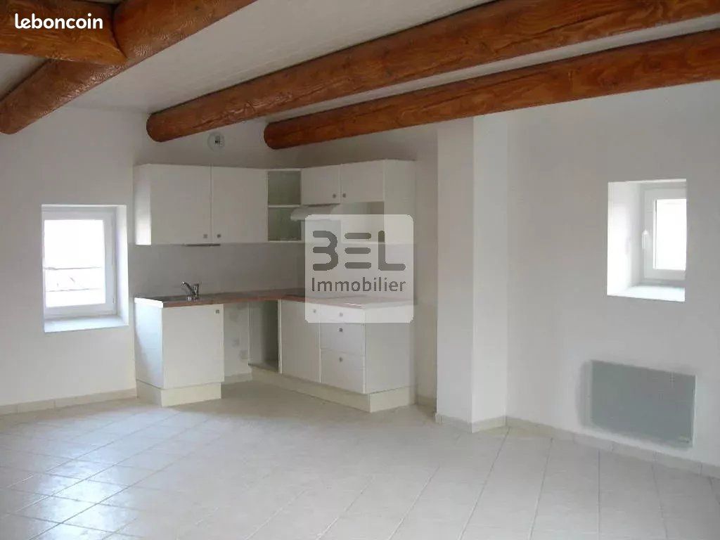 Appartement 4 pièces 81 m² · à Bagnols-sur-Cèze · 81 m² · 650 €