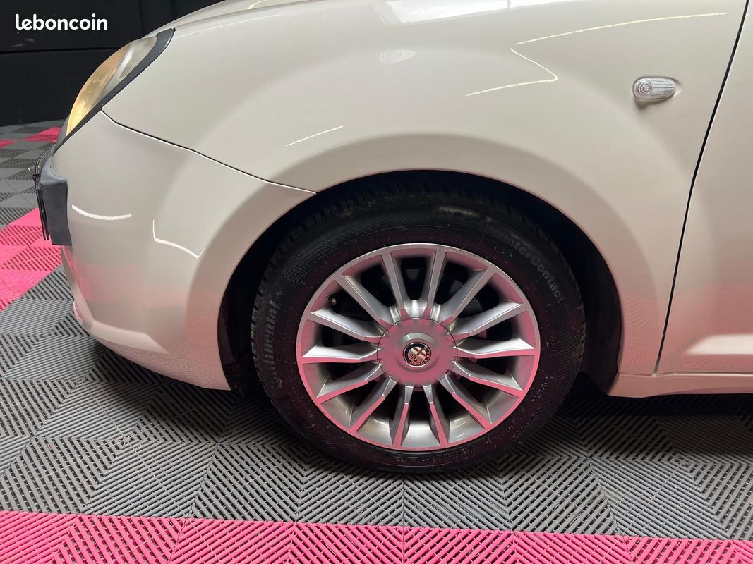 ALFA ROMEO MITO 1.3 JTDm Start Stop 95 Distinctive / KIT EMBRAYAGE NEUF (image 33)