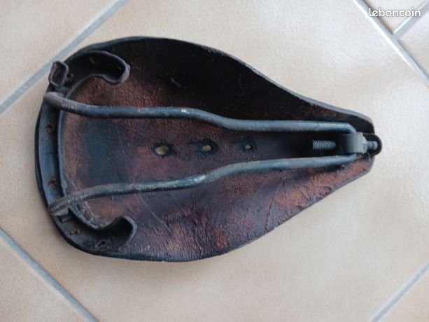 SELLE VÉLO VINTAGE Motobecane Velover Rare EUR 50,00 - FR