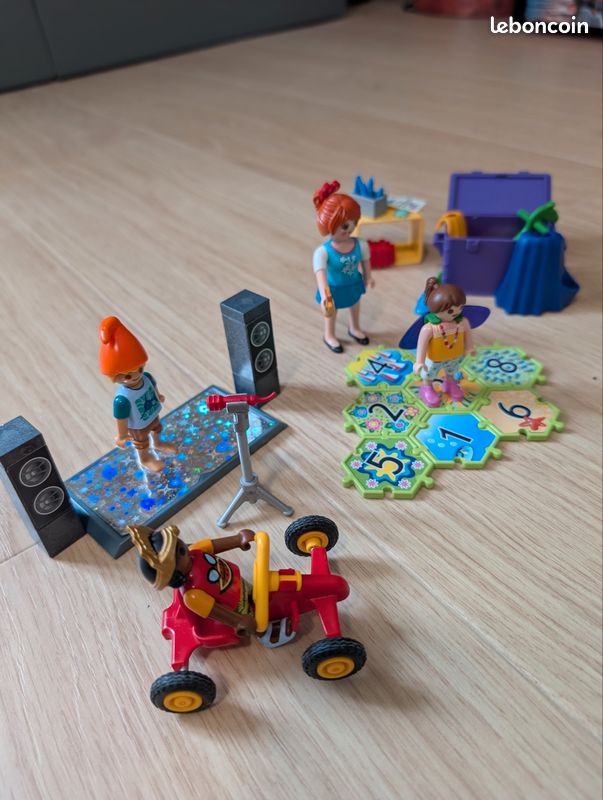 Playmobil 70440 Family Fun Kids Club (image 2)