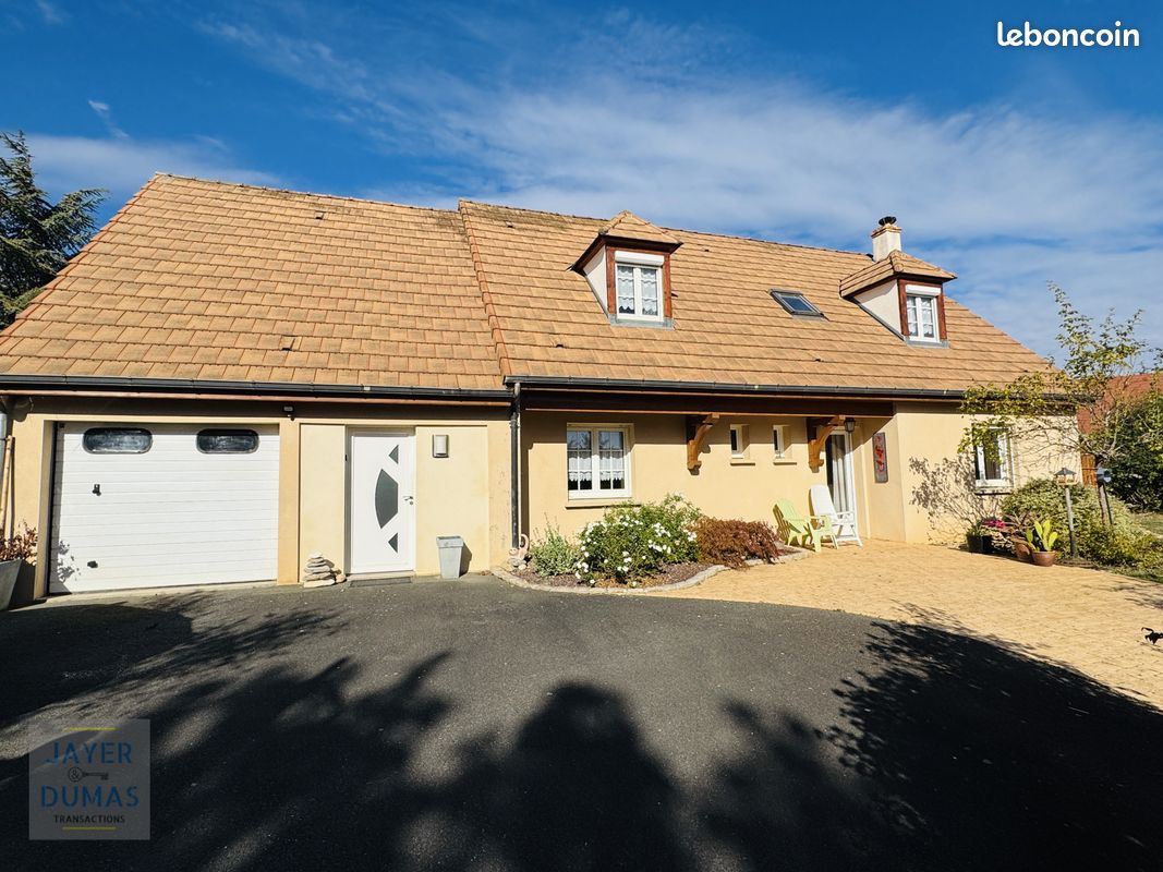 Maison 8 pièces 150 m² · à Givry · 150 m² · 525 000 €