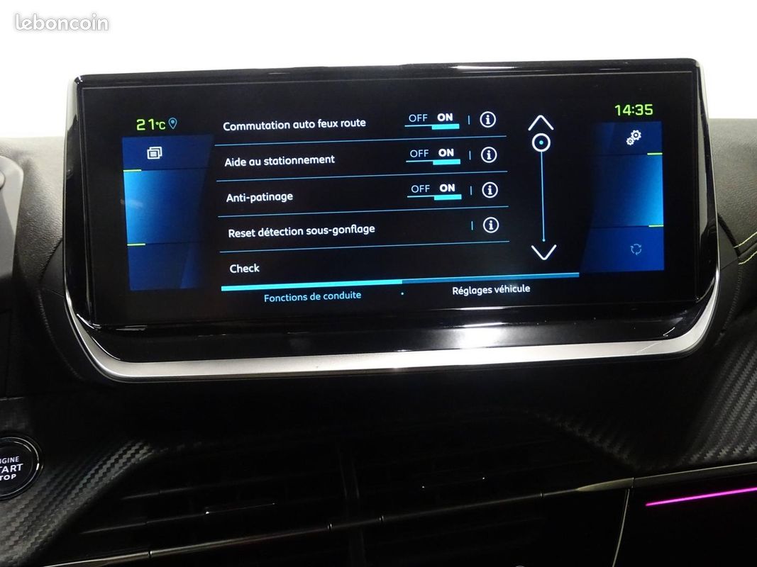 Peugeot 208 e-208 136ch GT Pack (image 22)