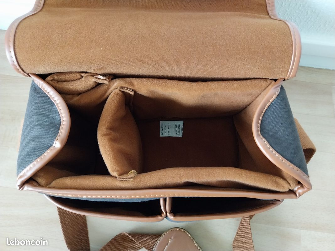 ANCIENNE SACOCHE DE plombier EN CUIR. EUR 20,00 - FR
