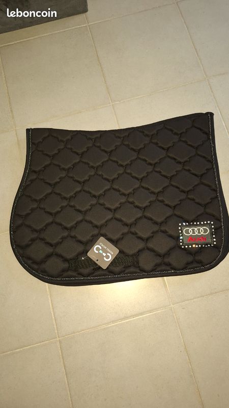 Tapis cheval (image 1)