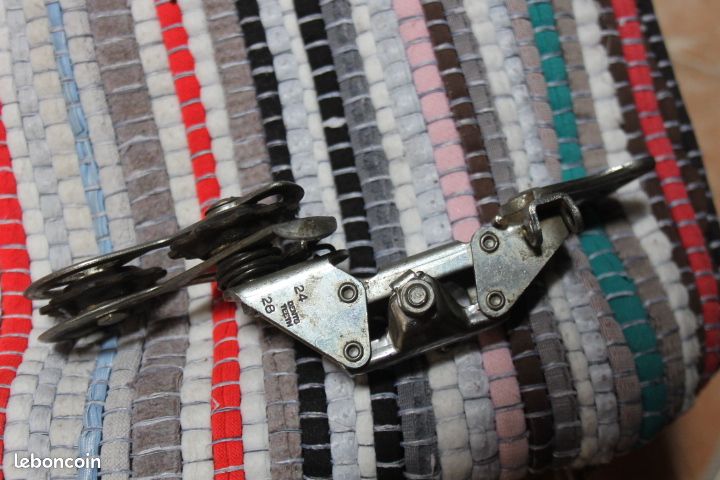Dérailleur avant-Front Derailleur HURET 700 ref22dv - Cycles Fun Passion