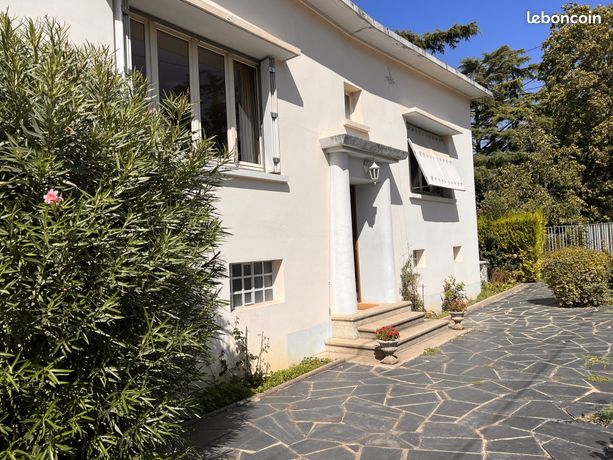 Maison 5 pièces 160 m²