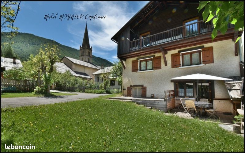 Maison 5 pièces 91 m² · à Château-Ville-Vieille · 91 m² · 318 000 €