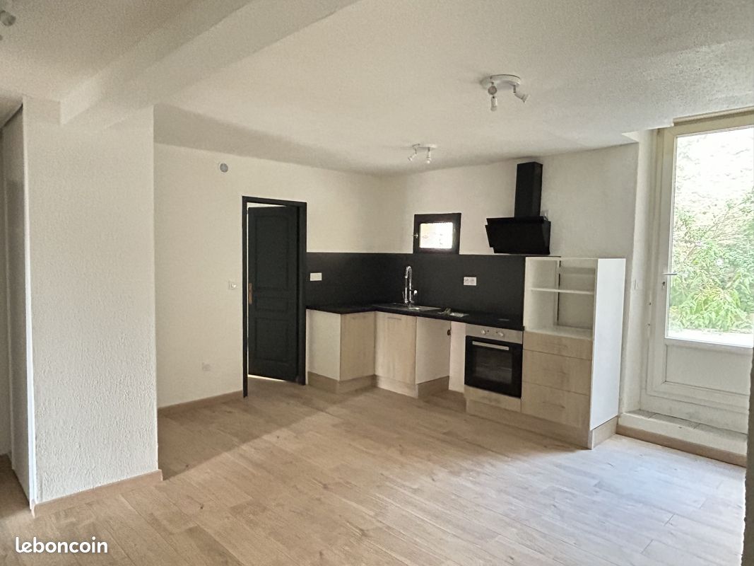 Appartement 2 pièces 50 m² · à Carcassonne · 50 m² · 590 €/mois