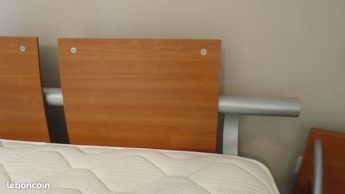 Cadre de lit + sommier + matelas + 2 chevets + 2 valets (image 2)