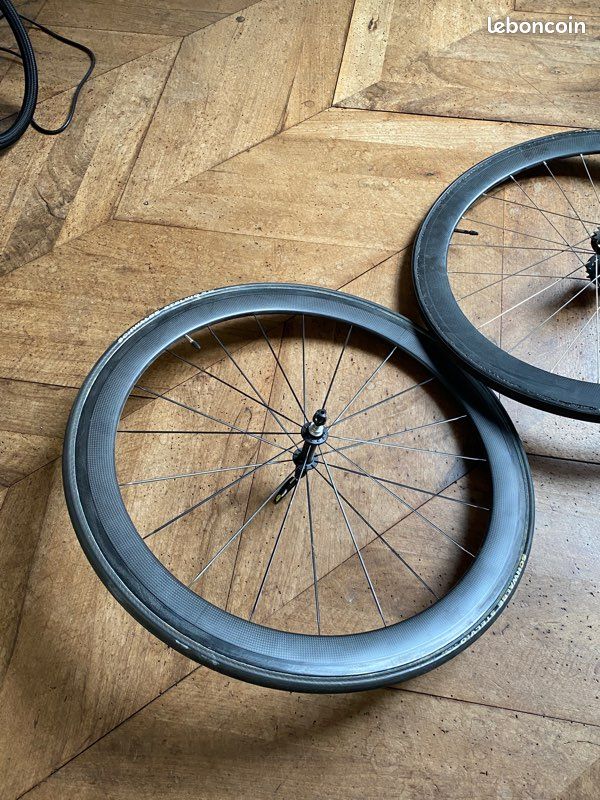 Roue en carbone profilé single speed ou fixie (image 3)