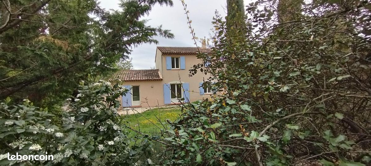 Maison 5 pièces 87 m² · à Pertuis · 87 m² · 1 323 €/mois