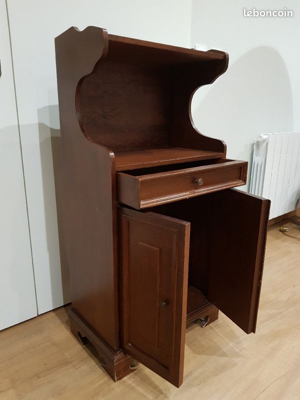Petit meuble d'appoint (image 1)