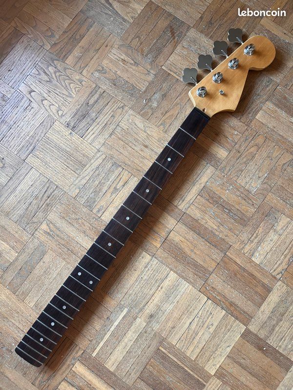 Manche basse compatible Fender ou Squier (image 1)