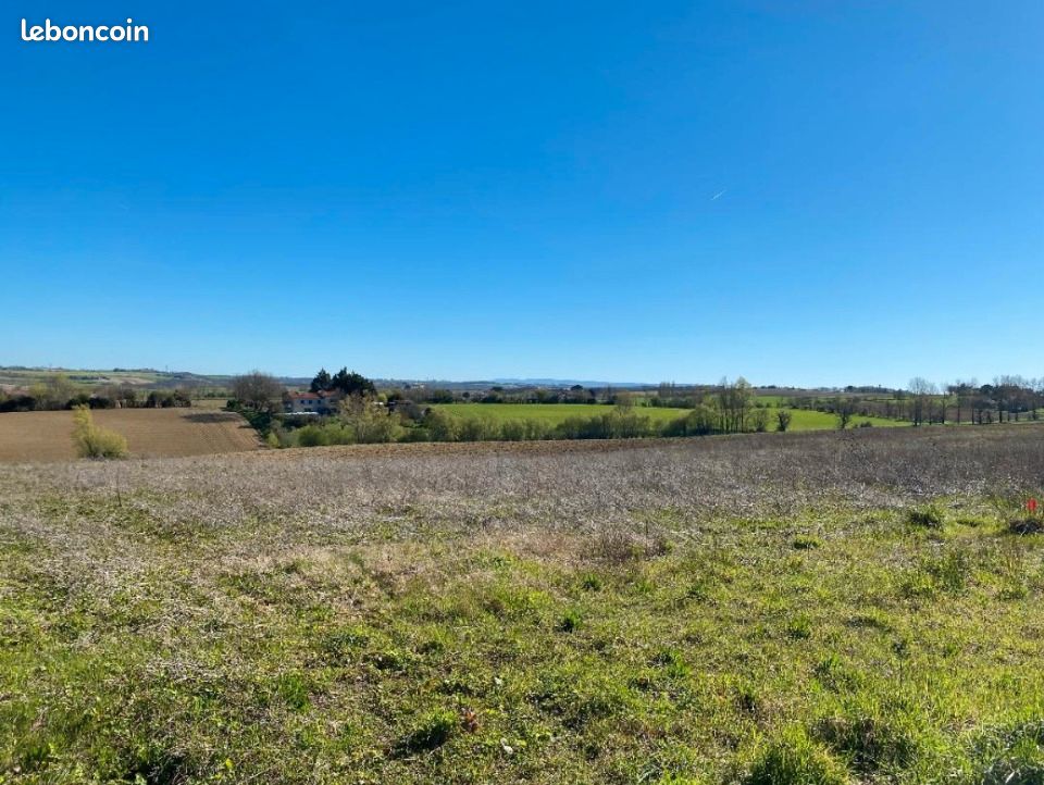 Terrain 1700 m² · à Corbarieu · 58 000 €