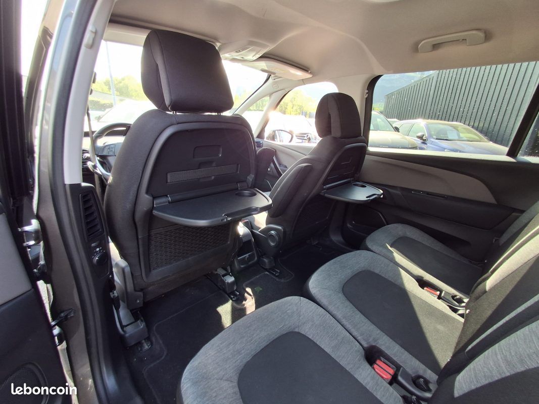 Citroen c4 space tourer 1.6 hdi 120 cv bvm6 7 places (image 10)